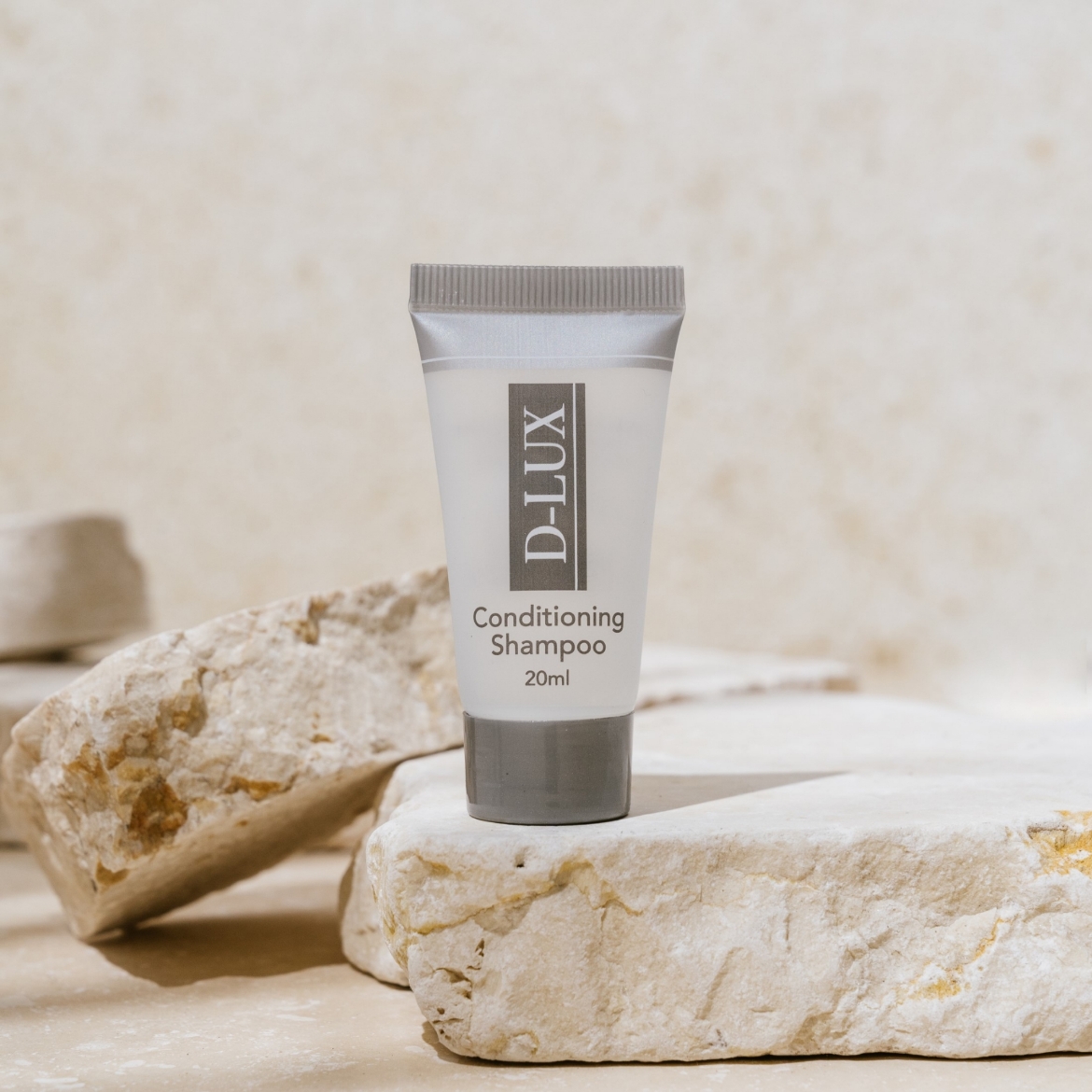Picture of CONDITIONING SHAMPOO 20ML D-LUX 400/CTN